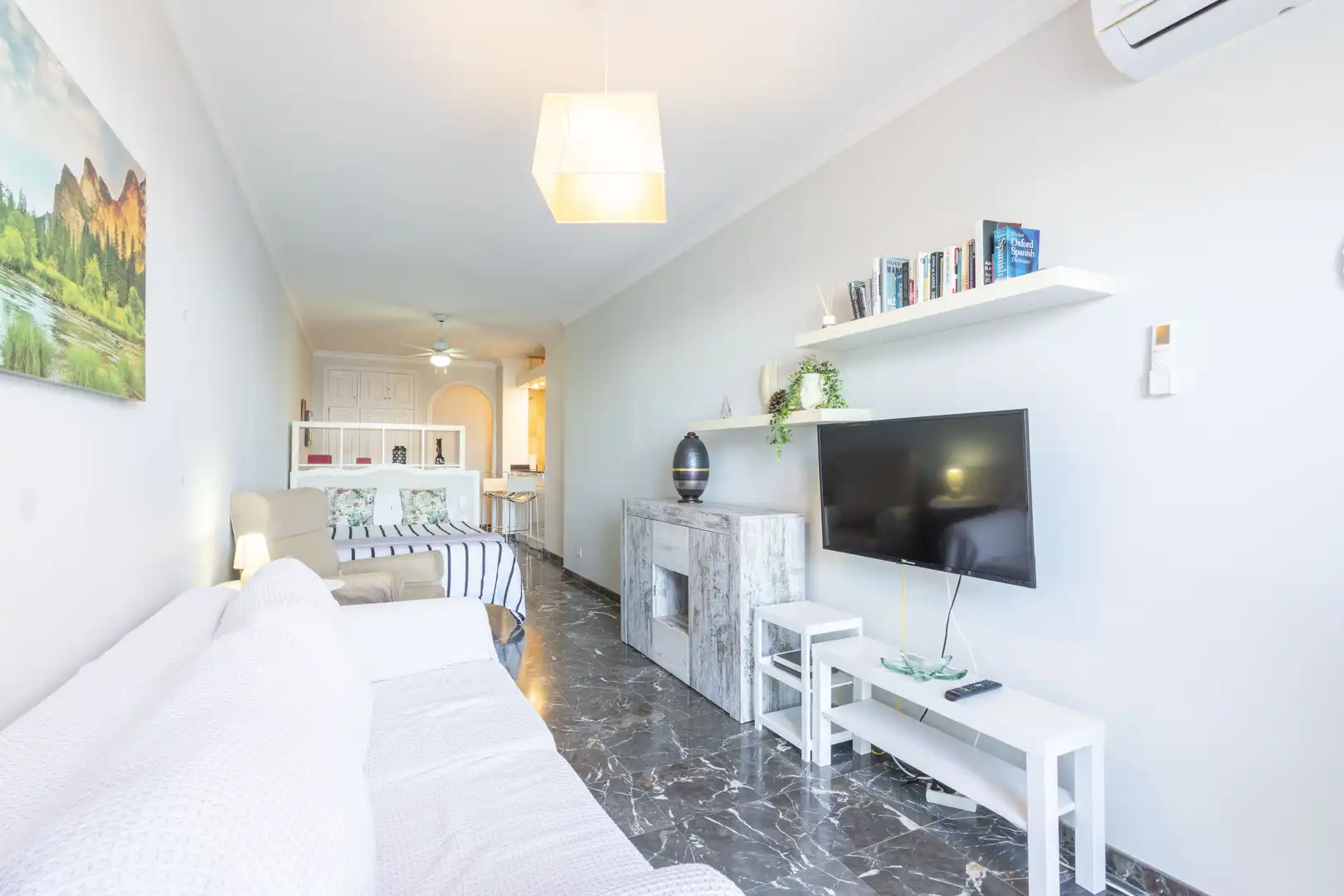 Sala de estar de Piso de alquiler en Santiago del Teide con Aire acondicionado, Calefacción y Terraza