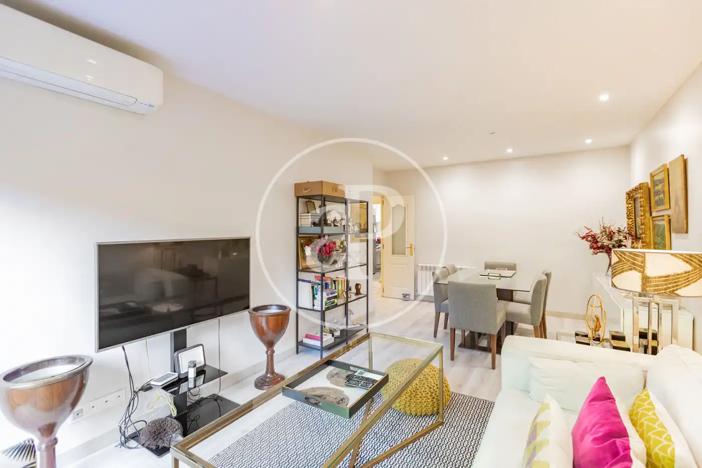 Sala de estar de Piso en venta en Madrid con Aire acondicionado, Calefacción y Jardín privado