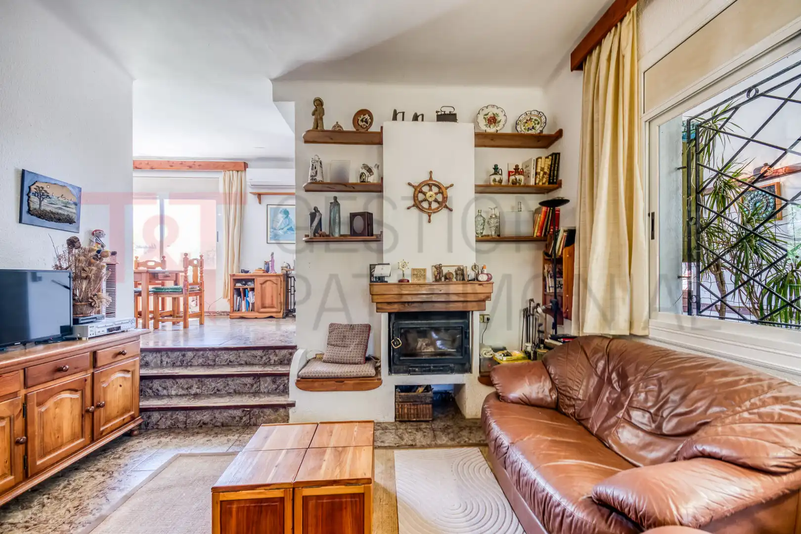 Sala de estar de Casa o chalet en venta en Pineda de Mar con Aire acondicionado, Calefacción y Jardín privado