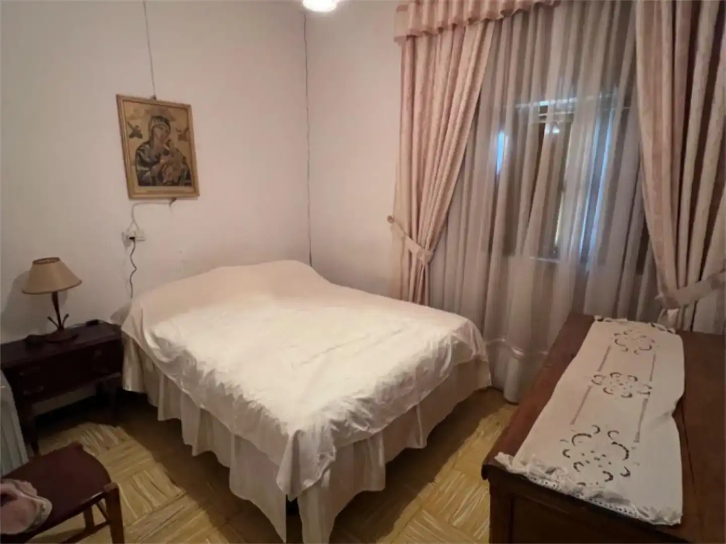 Habitación de Casa adosada en venta en Caniles