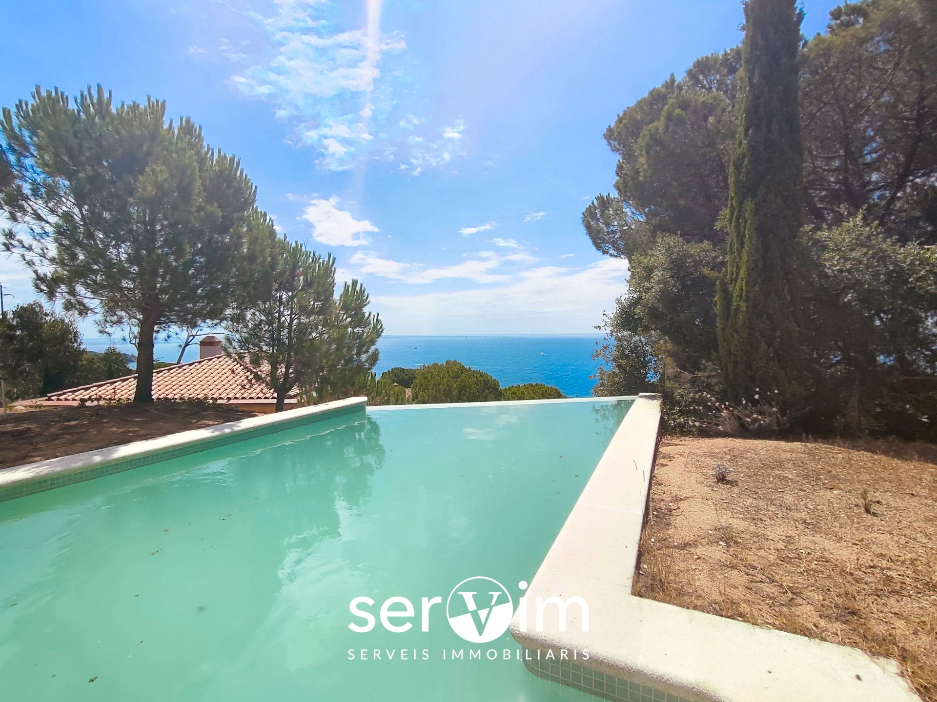 Piscina de Casa o xalet en venda en Sant Feliu de Guíxols amb Aire condicionat, Jardí privat i Terrassa