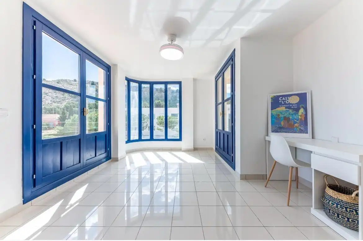 Casa o xalet en venda en Alicante / Alacant amb Jardí privat, Terrassa i Traster