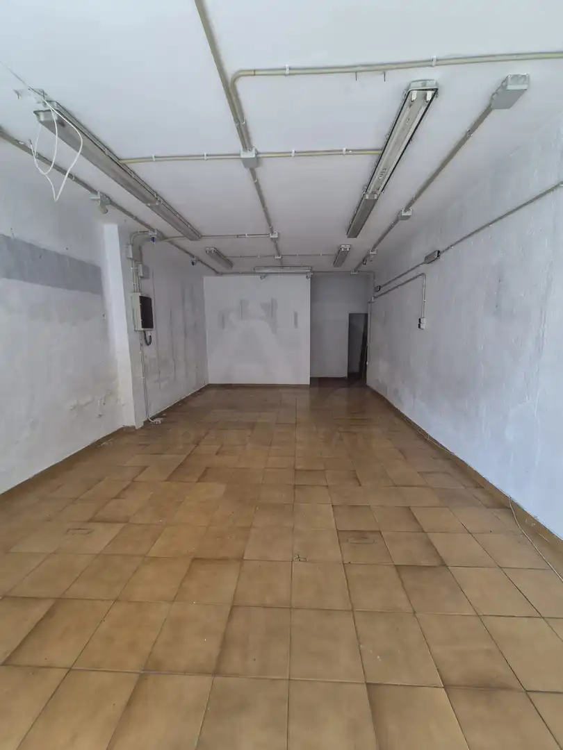 Local comercial en venda a Calle PLATERO REBOLLO 3 3, imagen 3