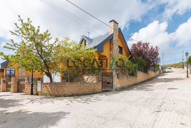 Casa-chalet en Venta en Santa María de la Alameda