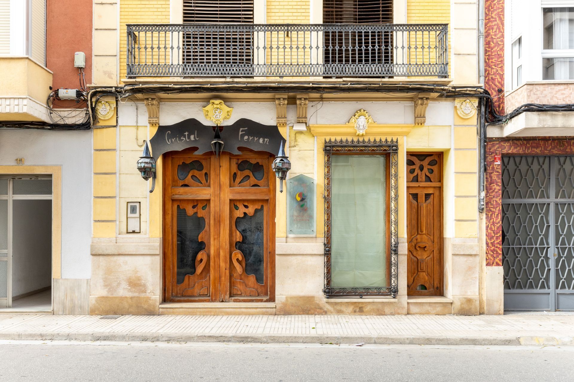 Exterior view of House or chalet for sale in Alzira  with Storage room