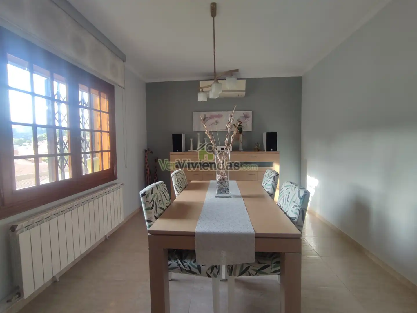 Comedor de Casa o chalet en venta en Vallirana con Aire acondicionado, Calefacción y Jardín privado