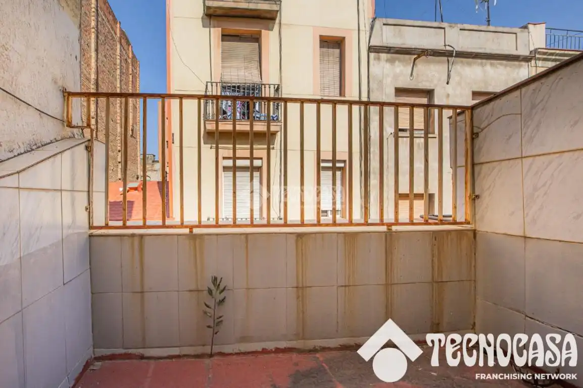 Penthouse with terrace for sale in C. de Riego, imagen 5