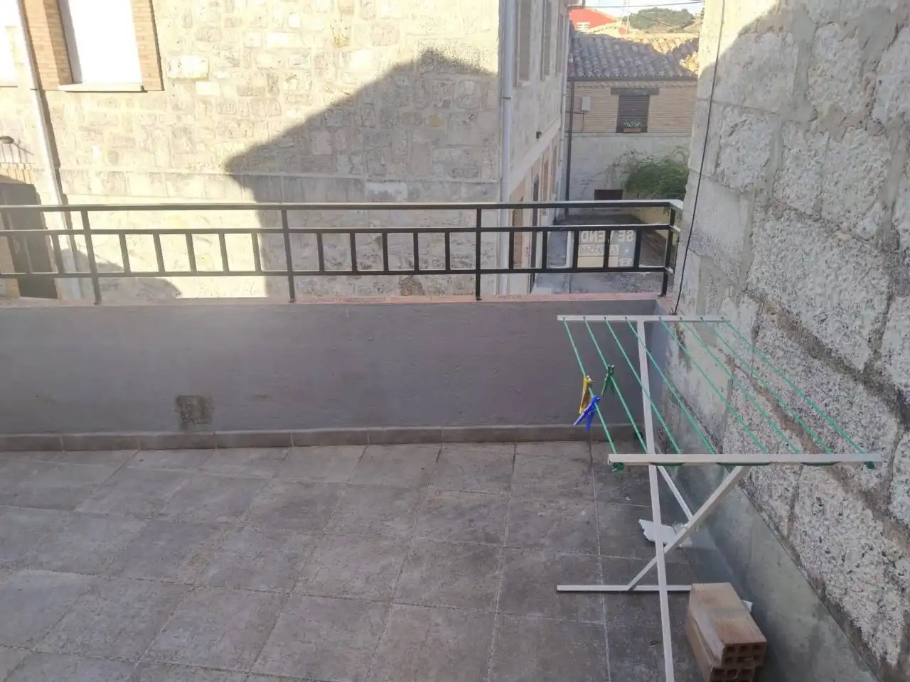 Terraza de Casa adosada en venta en Susinos del Páramo con Calefacción, Terraza y Amueblado
