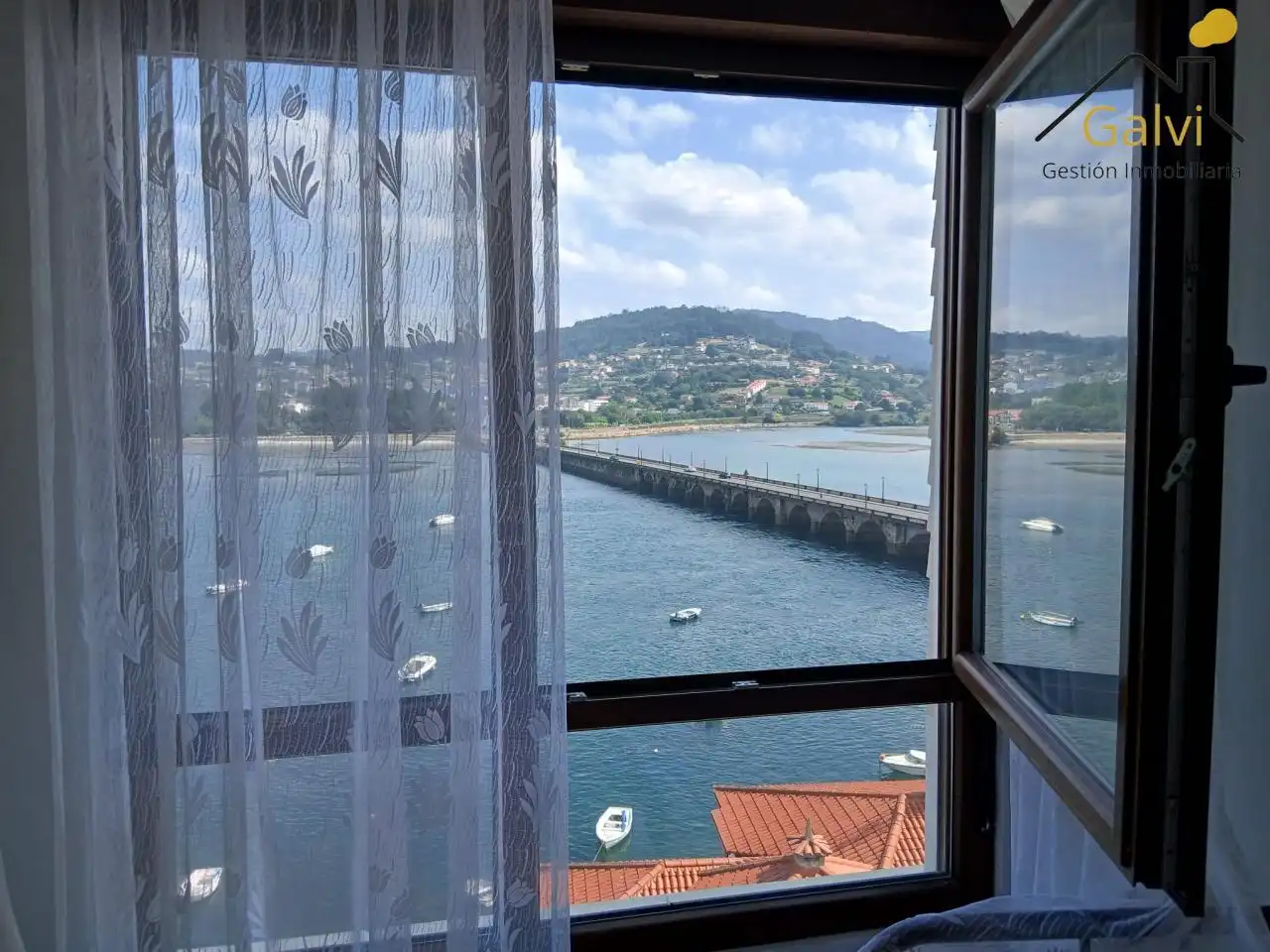 Terrasse von Wohnung zum Verkauf in Pontedeume mit Heizung, Abstellraum und Möbliert