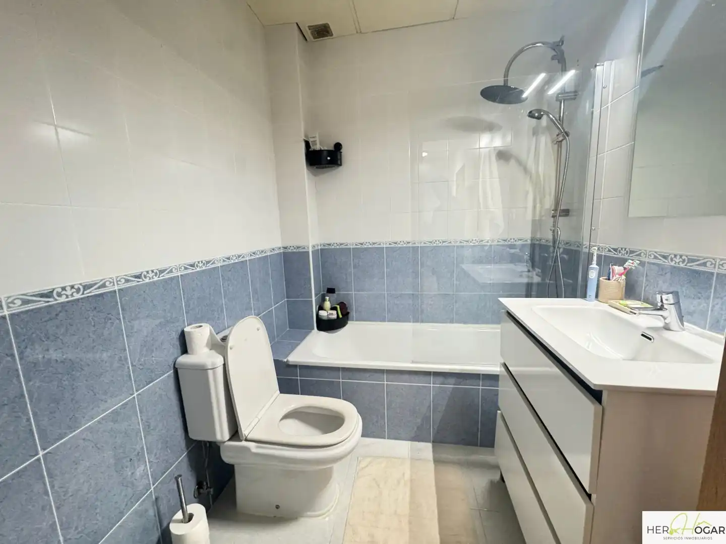Baño de Piso en venta en Toledo con Aire acondicionado, Calefacción y Terraza