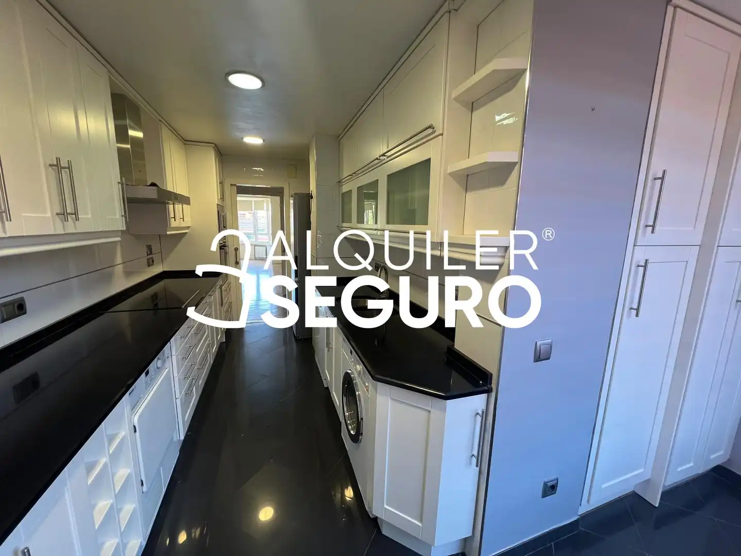 Kitchen of Flat for rent in Tres Cantos  with Air Conditioner and Heating