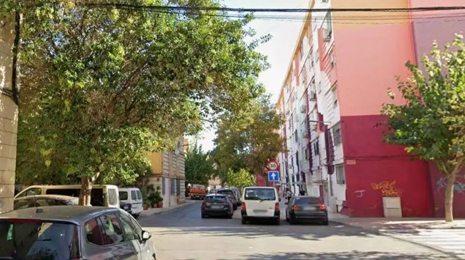 Pis amb ascensor en venda a POLIGONO PAZ, imagen 2