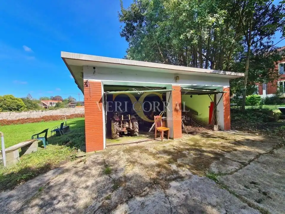 Casa o xalet en venda a Calle del Profesor Pérez Pimentel, La Guía