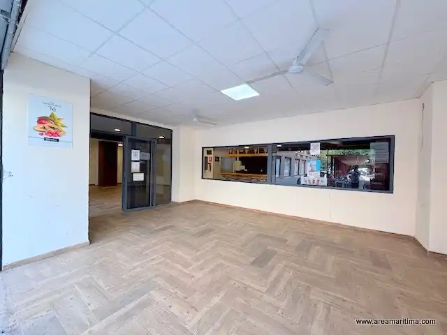 Local en venta en Valencia con Aire acondicionado y Terraza