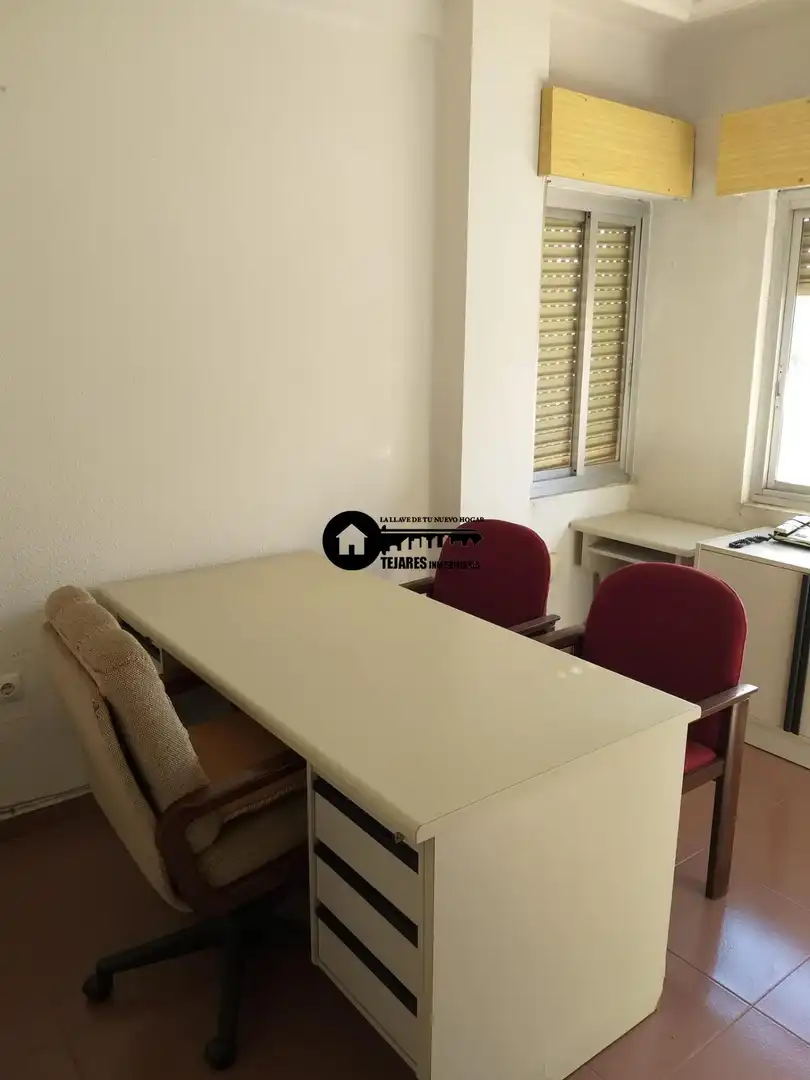 Piso de alquiler en Albacete con Balcón