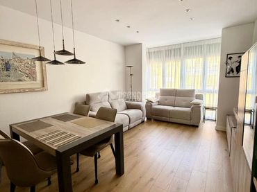 Flat with lift for sale in Barajas