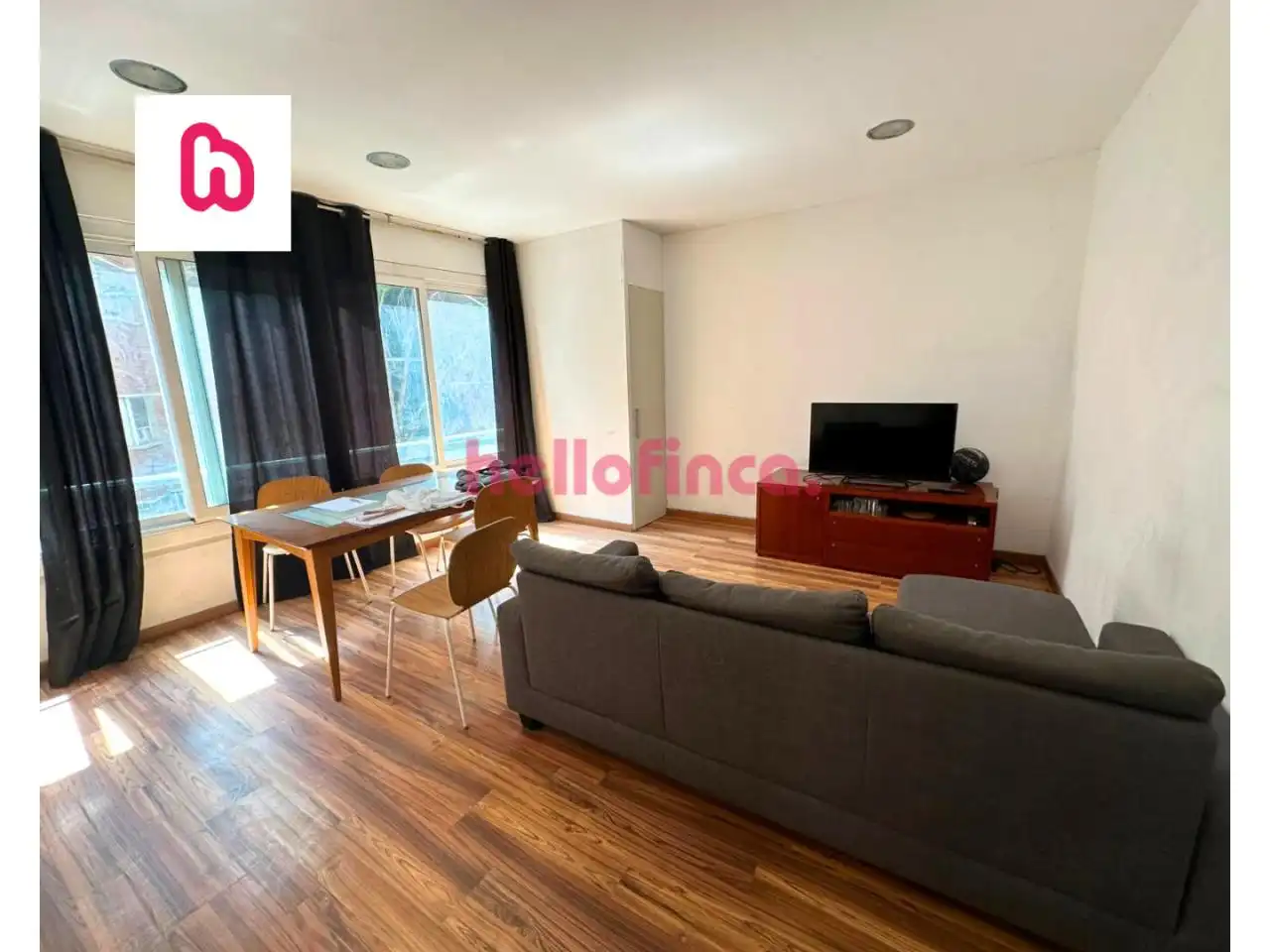 Living room of Flat for sale in Poble Nou