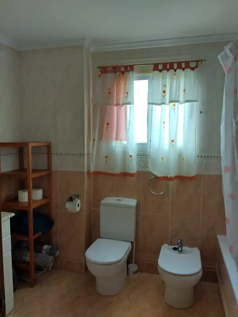 Bathroom of Detached homes for rent in Canet d'En Berenguer  with Air Conditioner, Heating and Private garden