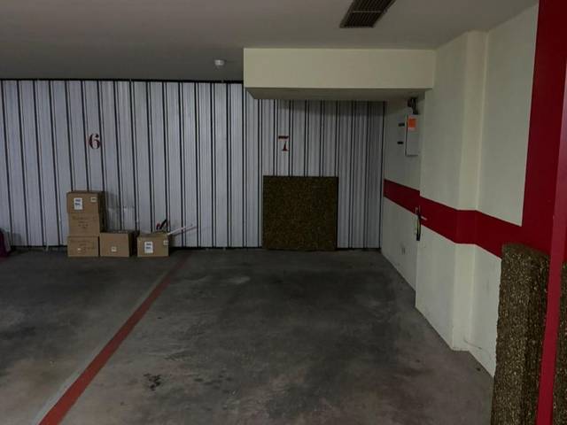 Garaje en Alquiler en Calle de San Roque, 3 en Universidad - Malasaña