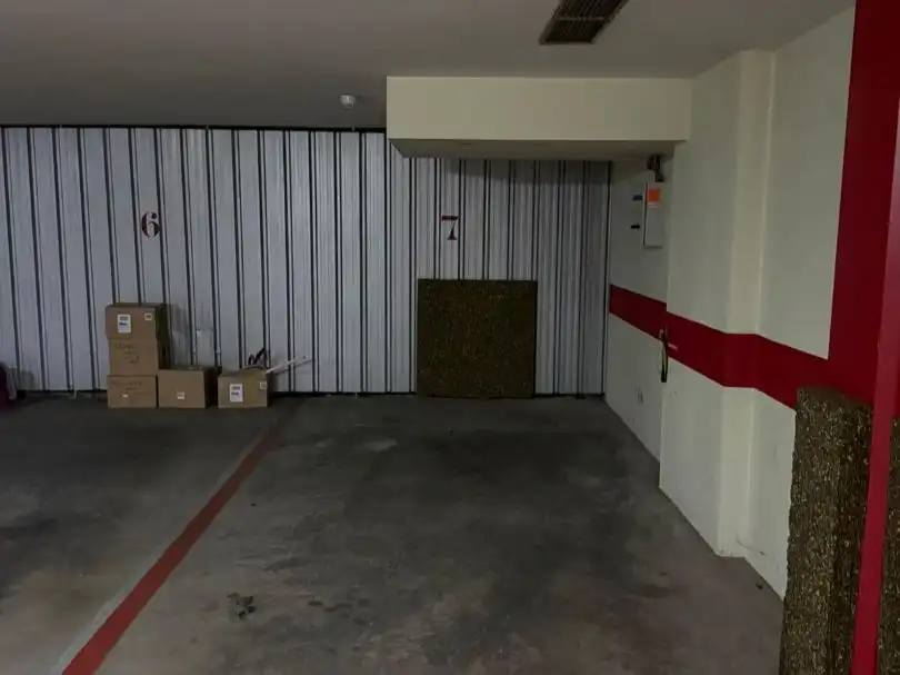 Parking de Garaje de alquiler en Madrid con Alarma