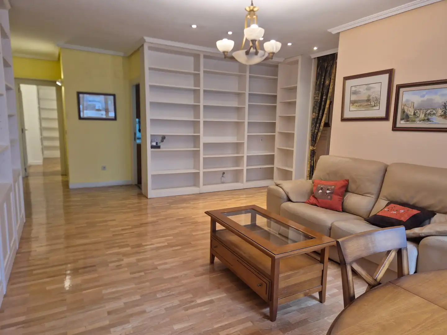 Wohnzimmer von Wohnung zur Miete in Madrid mit Klimaanlage, Heizung und Möbliert