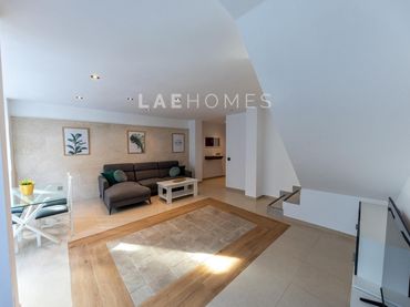 Duplex in vendita a Calle VICENTE MONTUNO MORENTE 25