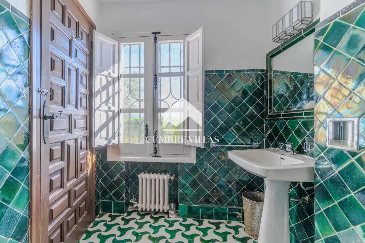 Baño de Casa o chalet en venta en Salobreña con Calefacción, Jardín privado y Terraza