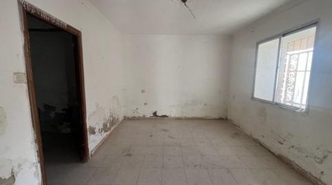 Foto 4 de Casa adosada en venda a Malpica, Mesegar de Tajo, Toledo