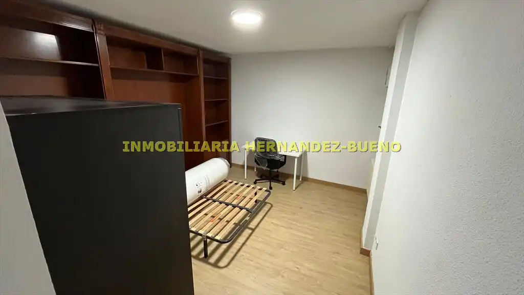 Wohnung zur Miete in Salamanca mit Heizung, Möbliert und Balkon