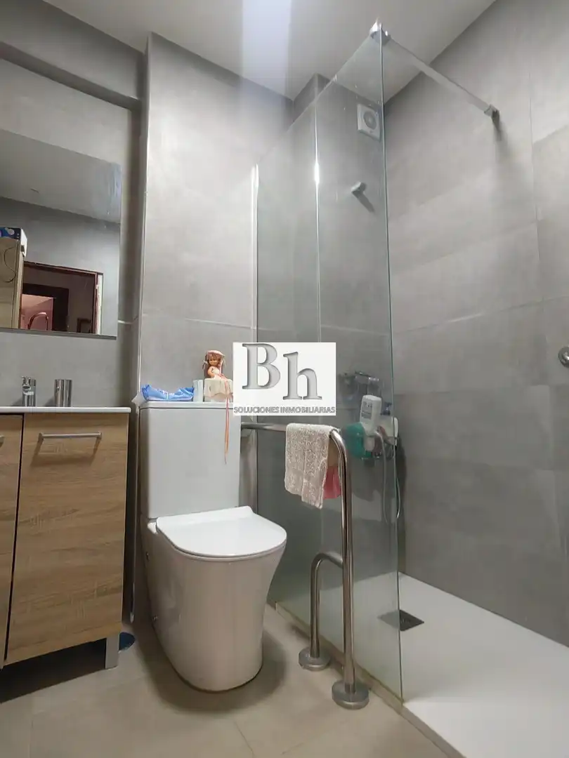 Baño de Piso en venta en Málaga con Terraza