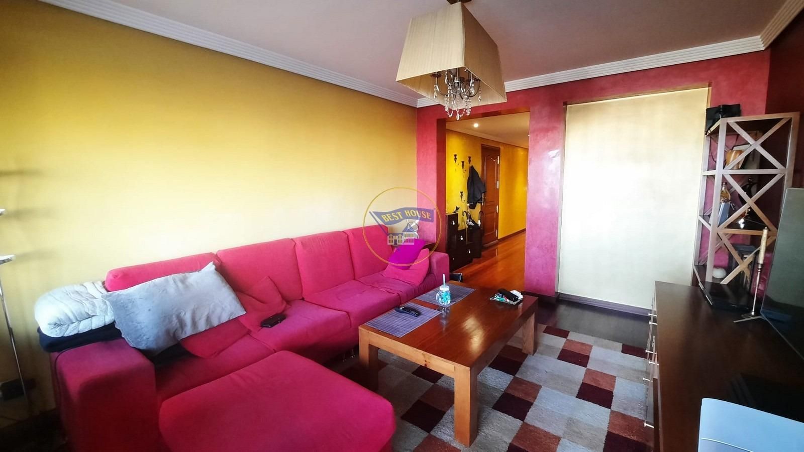 Sala de estar de Piso en venta en Vigo  con Calefacción