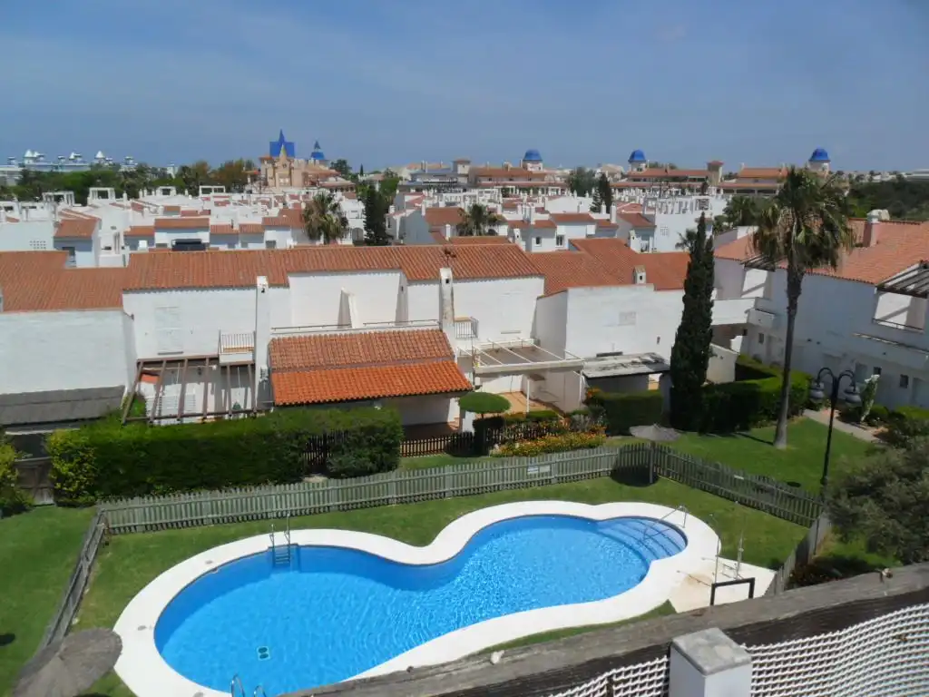 Exterior view of Attic for rent in Rota  with Terrace, Furnished and Oven