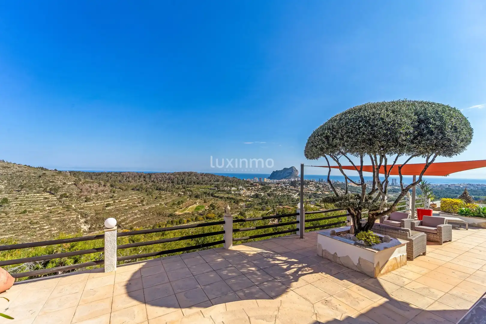 Detached house with pool for sale in La Empedrola, imagen 9