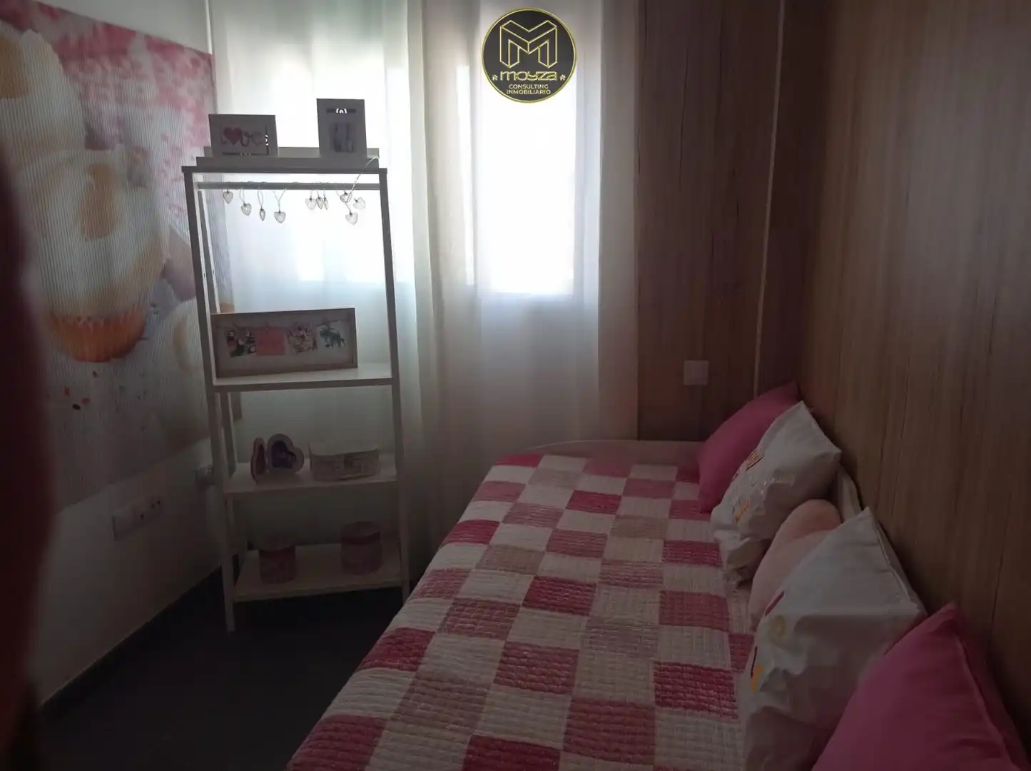 Habitación de Ático en venta en Los Villares con Aire acondicionado, Trastero y Piscina comunitaria