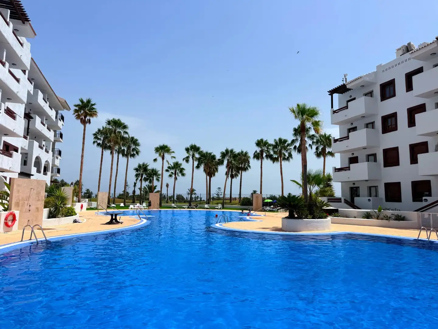 Schwimmbecken von Wohnung zur Miete in Los Alcázares mit Klimaanlage, Terrasse und Gemeinschaftspool