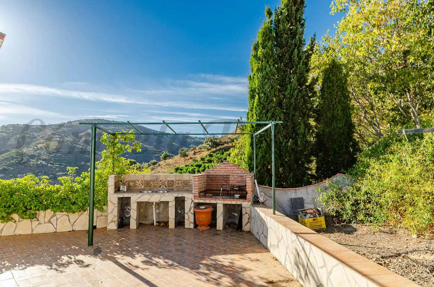 Casa rústica amb piscina en venda a Cómpeta, imagen 4