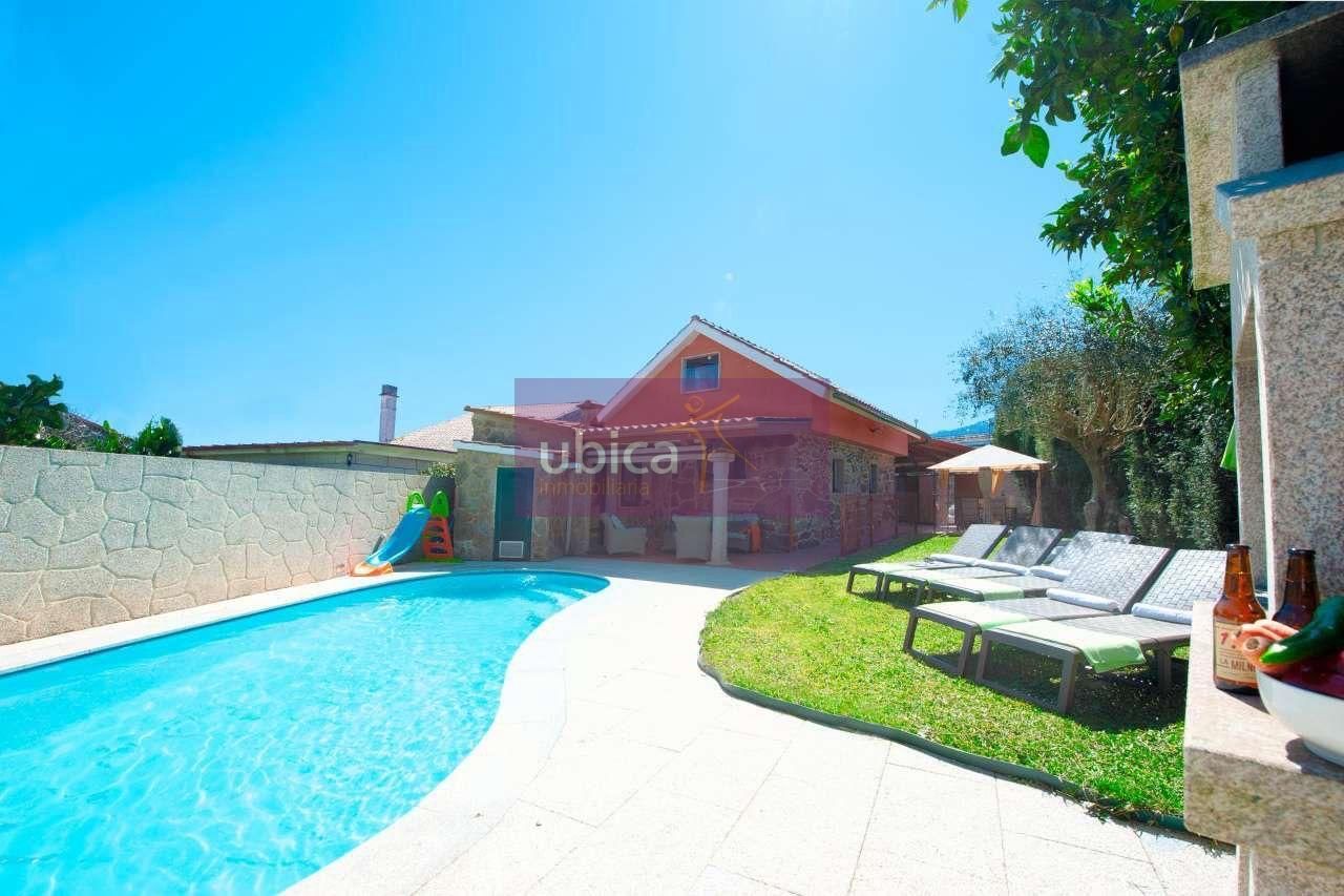Jardí de Casa o xalet de lloguer en O Porriño   amb Calefacció, Jardí privat i Terrassa