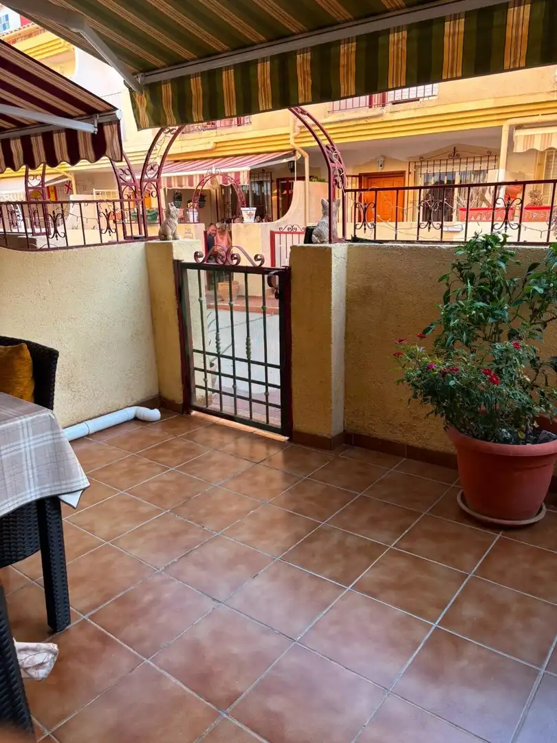 Adosado con terraza en venta en Orihuela Costa