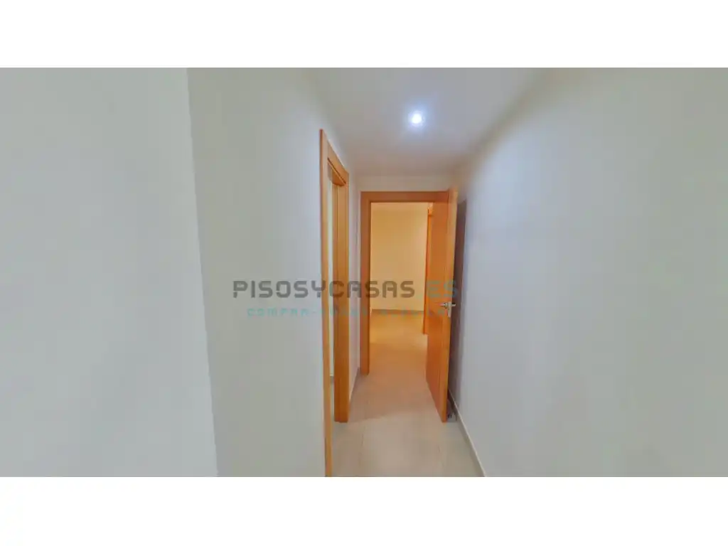 Flat for sale in Tauste  with Air Conditioner, Oven and Washing machine