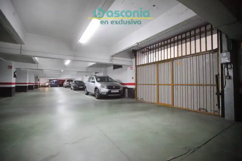 Einzelparkplatz zum Verkauf in Etorbidea Cervantes 51010, imagen 4