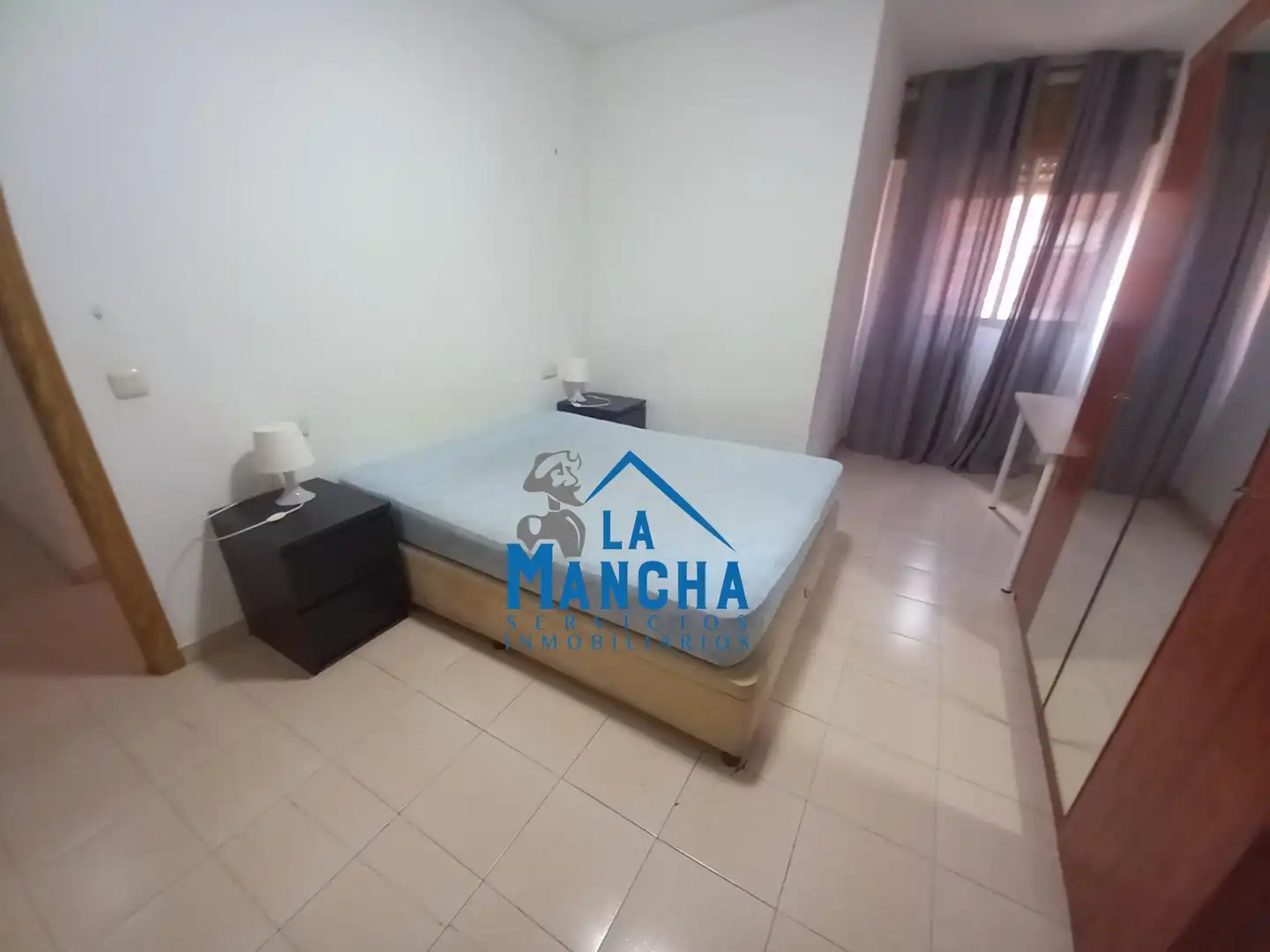 Appartamento con balcone in vendita a Hospital, imagen 4