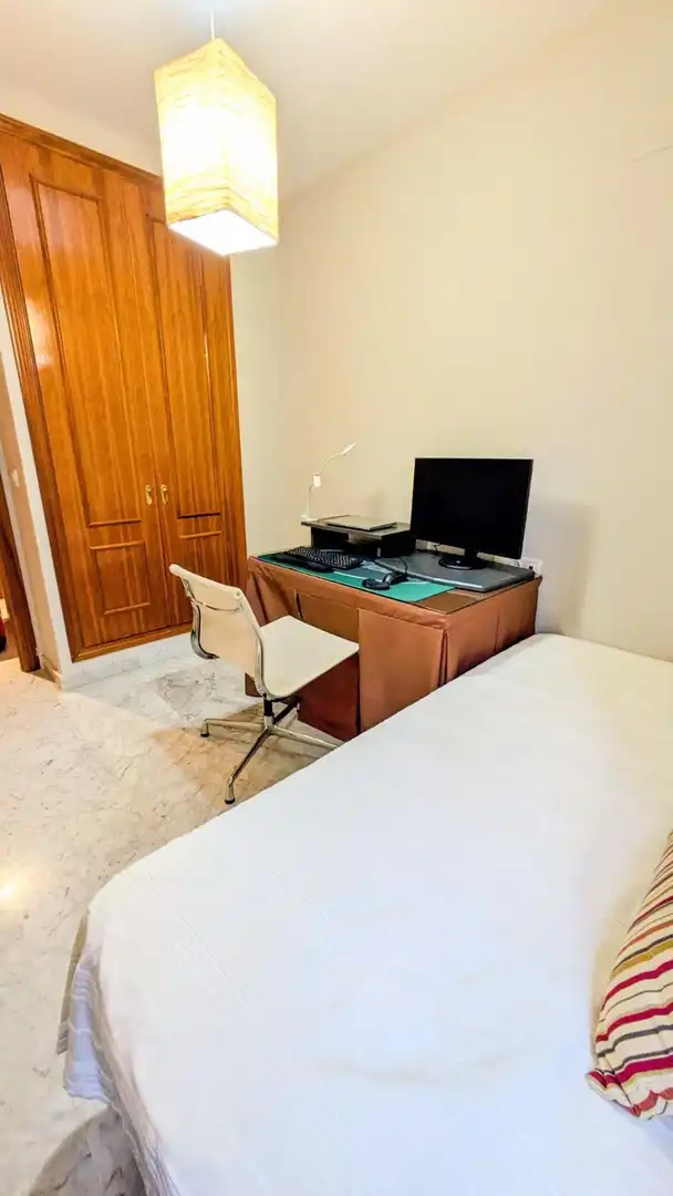Bedroom of Flat for sale in Córdoba  with Air Conditioner, Heating and Private garden
