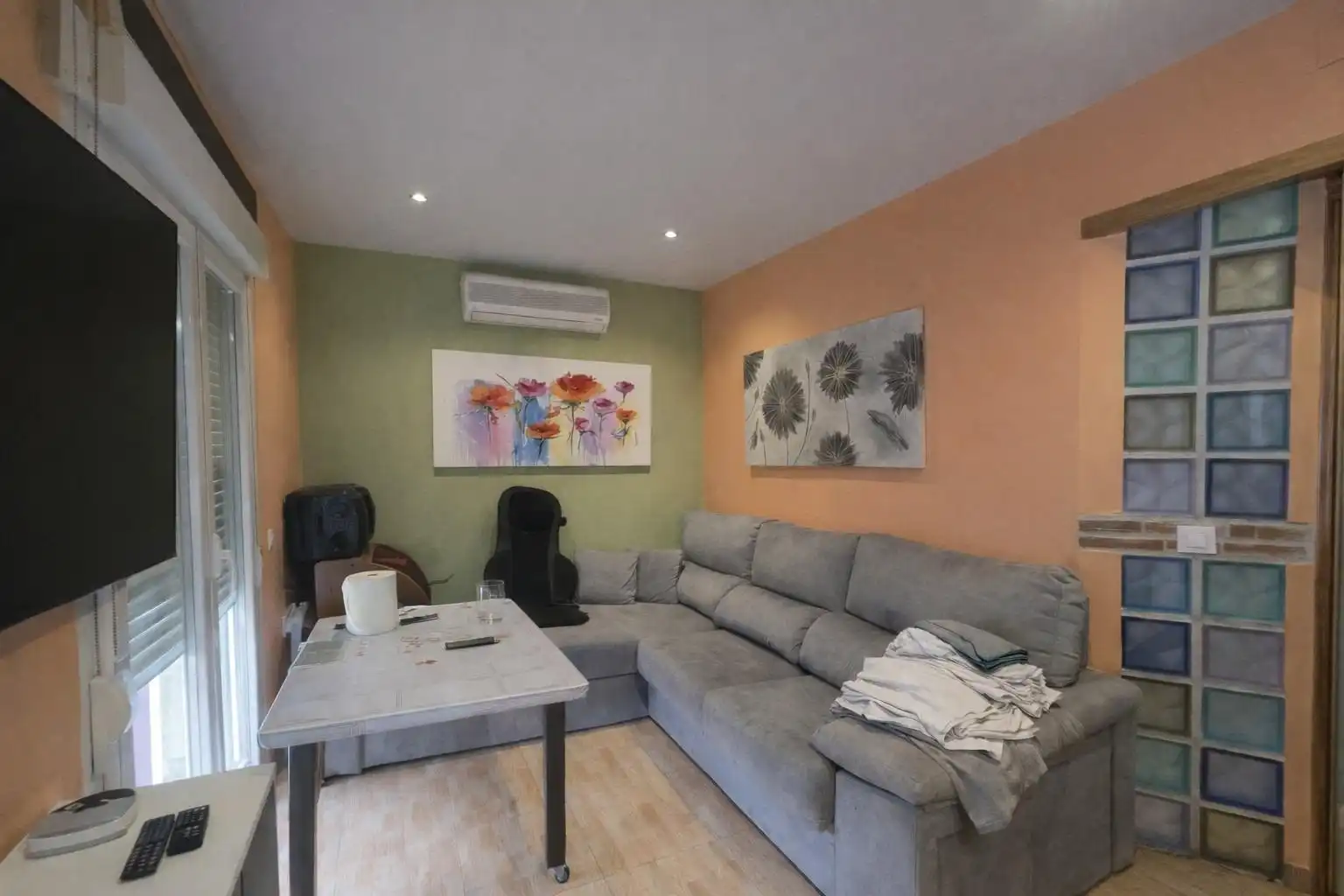 Sala de estar de Ático en venta en Plasencia con Aire acondicionado, Calefacción y Terraza