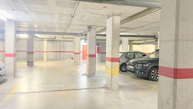 Garaje en Alquiler en Baró de Viver
