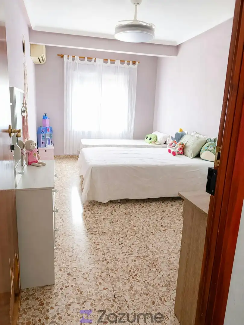 Habitación de Piso de alquiler en Catral con Aire acondicionado, Horno y Balcón
