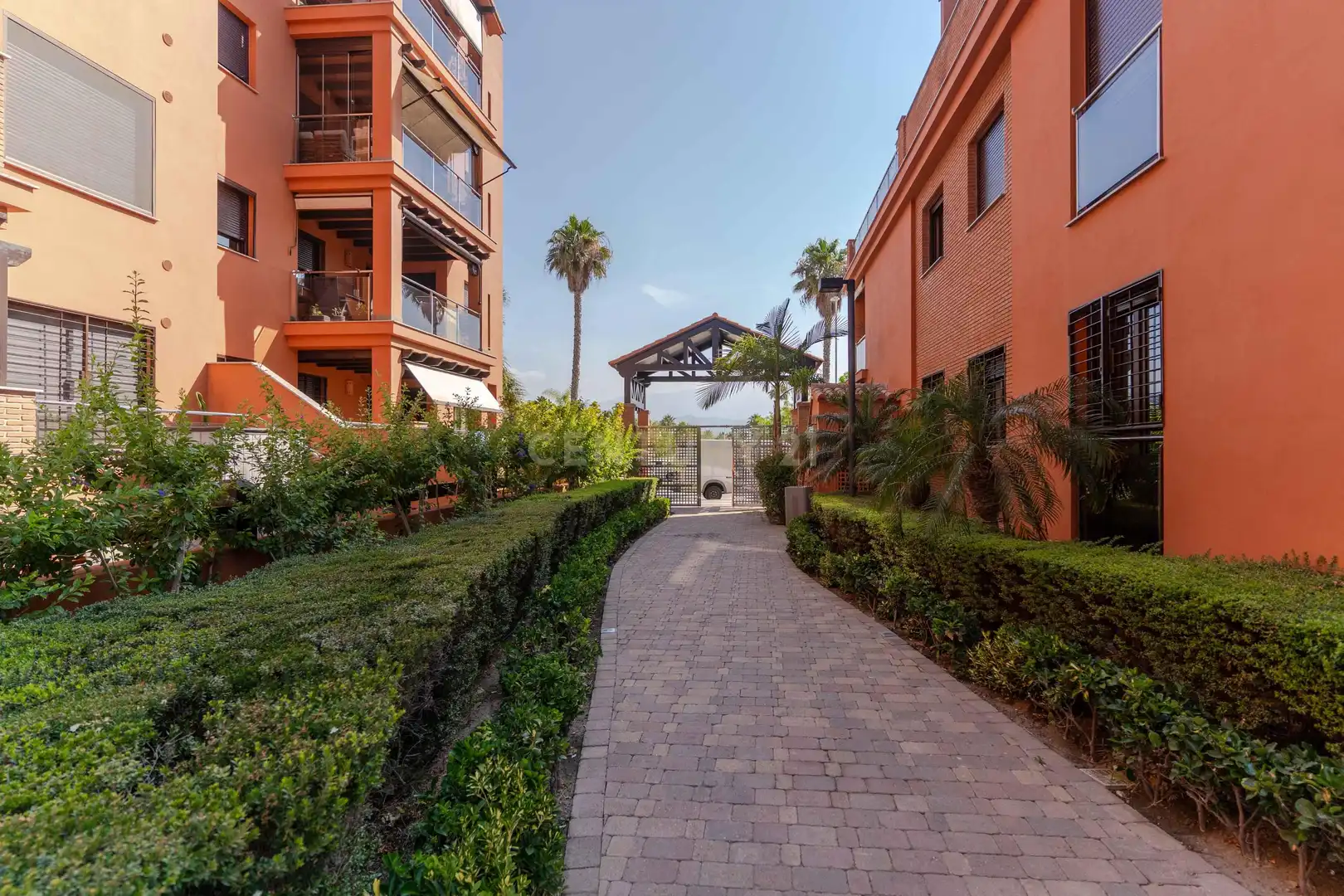 Exterior view of Flat for sale in Motril  with Air Conditioner, Private garden and Swimming Pool