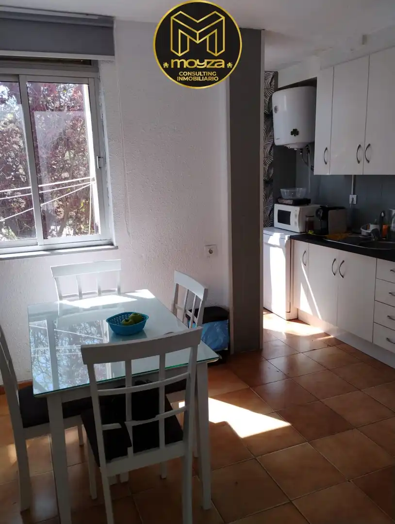 Appartamento con terrazza in affitto a Linarejos, imagen 3