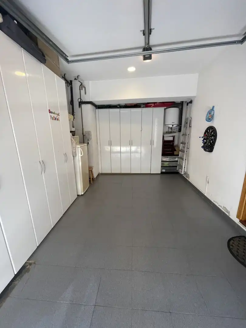 Casa adosada en venta en Porqueres con Aire acondicionado, Terraza y Balcón