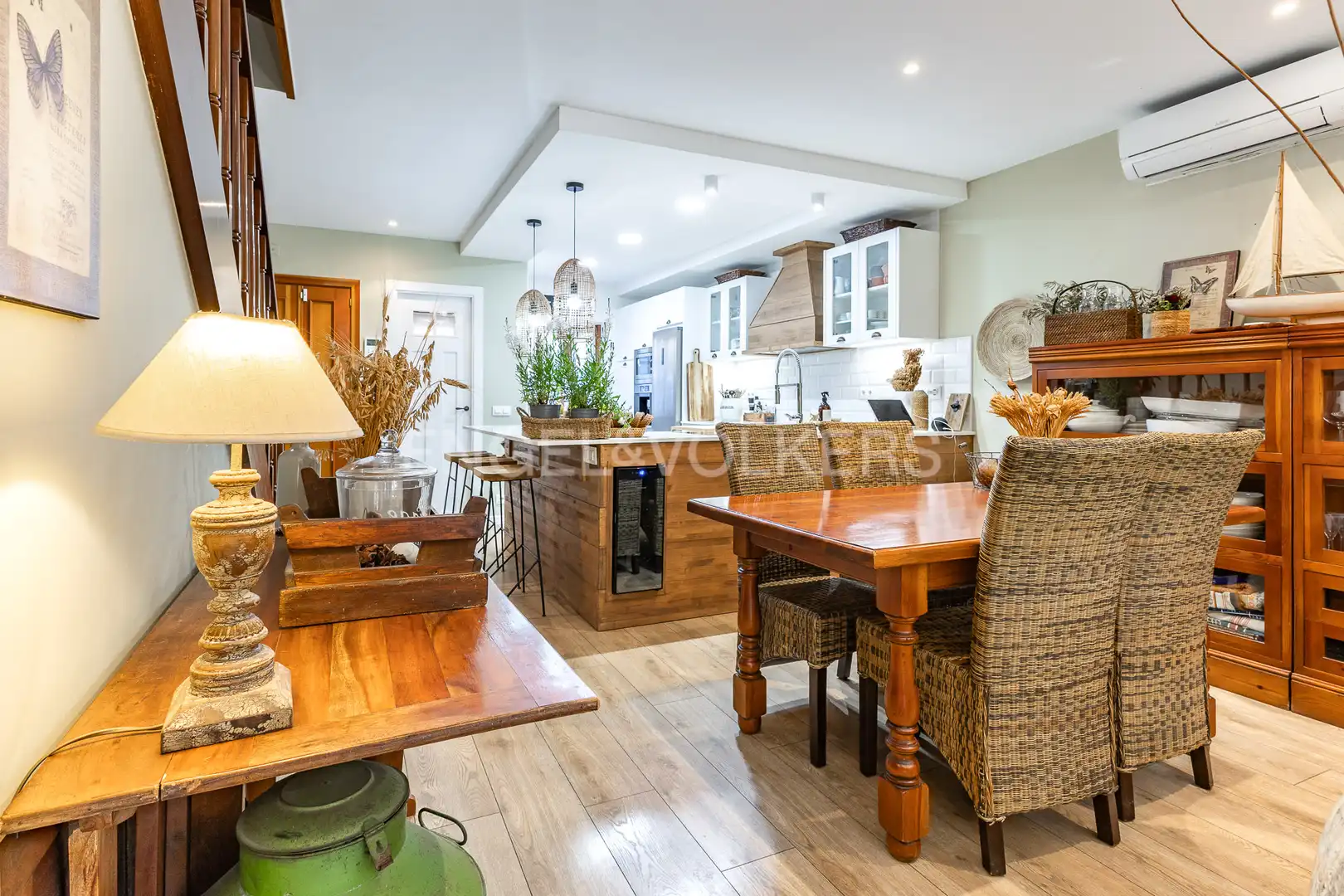 Cocina de Casa o chalet en venta en Badalona con Aire acondicionado, Calefacción y Jardín privado