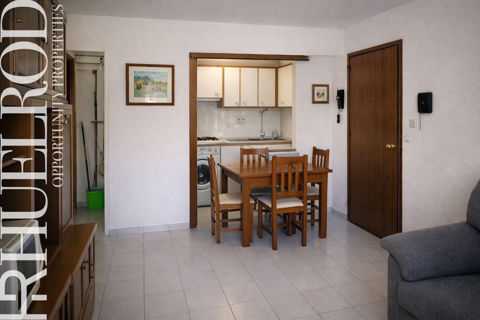 Cuina de Pis en venda en Pineda de Mar amb Traster, Moblat i Internet